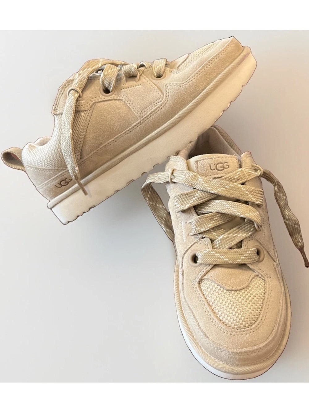 UGG Lo Lowmel Tan Suede Women’s Size 8 Comfortable Tennis Shoe Sneaker